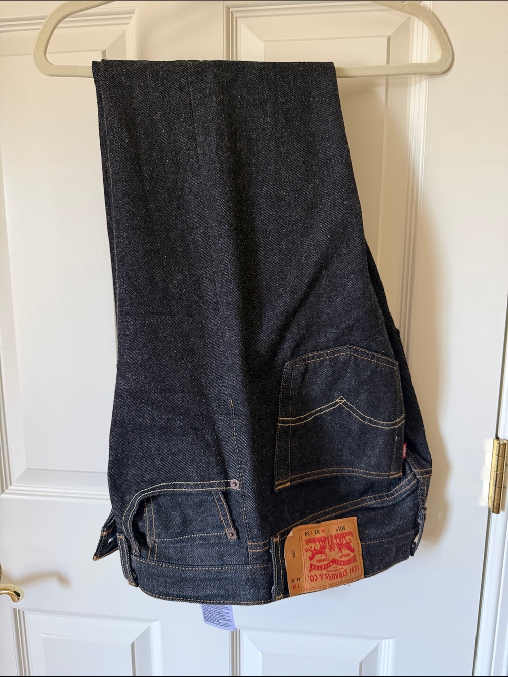 Levi’s 501 Men's black shrink to fit Straight-Leg Jeans, 33x34”
